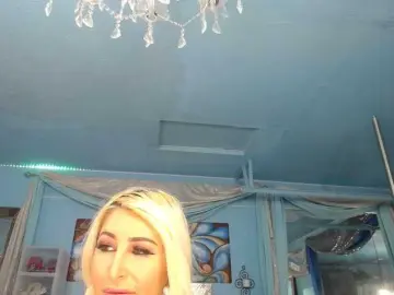 Bongacams Watch Live Sex Cams of adrianna_fox