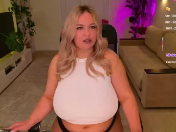 Deepthroat milf cams