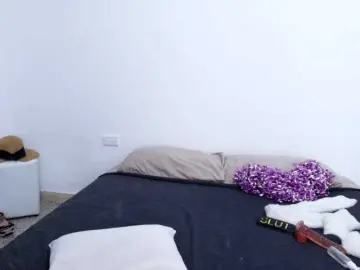 Bongacams Watch Live Sex Cams of AndreaRaul