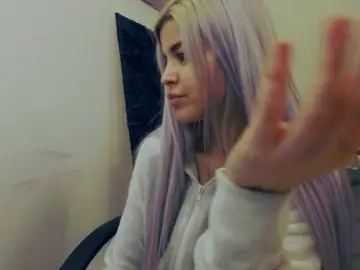 Bongacams Adult Video Chat of AryaJoliee