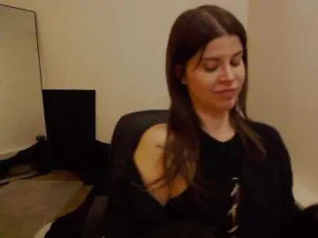 Bongacams Adult Video Chat of AryaJoliee