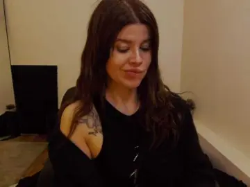 Bongacams Free Porn Cam of AryaJoliee