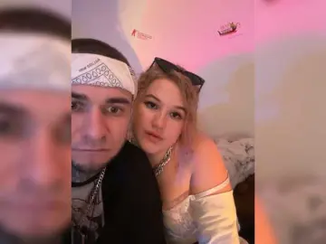 Bongacams Live Sex Cam of Foxirox