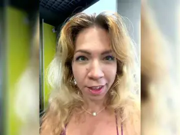 Bongacams Live Sex of Lexy-Luna
