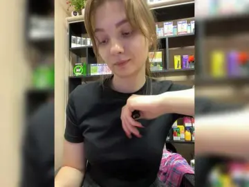 Bongacams Live Sex Cam of Wild-catt