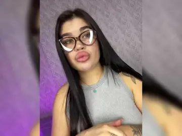 Bongacams Nude Webcam of suchka-black-