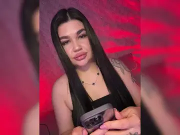 Bongacams Watch Live Sex Cams of suchka-black-