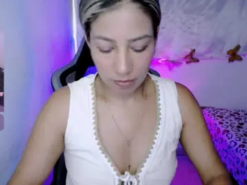 Bongacams Free Live Porn of ninatinydoll