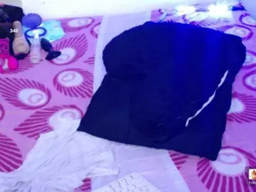 Bongacams Nude Webcam of ninatinydoll