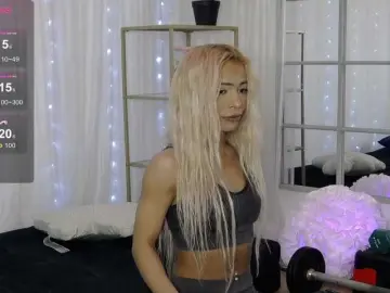 Bongacams Best live sex cam show of SarahRaiynex