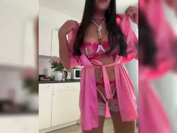 Bongacams Live Sex Cam of Kiss-krisss