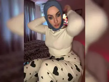 Anal play milf cams