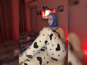 Fucking hard milf cams