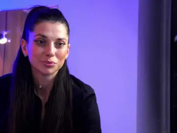 Bongacams Sex Cam of EllyLynn