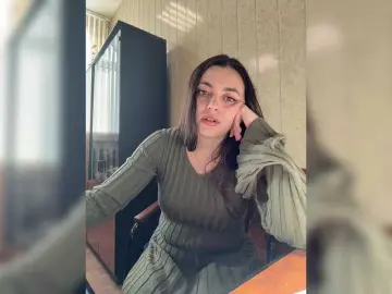 Bongacams Free Porn Cam of NikkySecrets