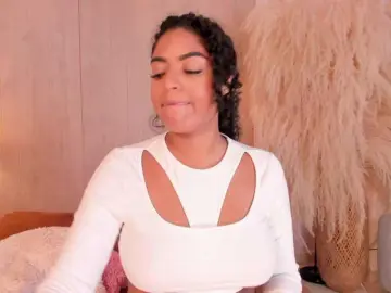 Bongacams Private Sex Chat of CarlyMonroee