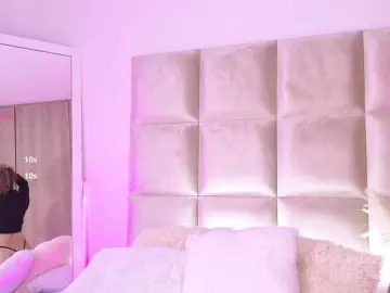 Cum on face milf cams