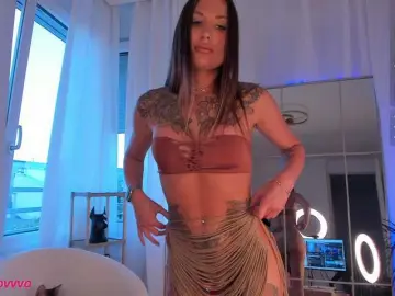 Bongacams Nude Webcam of Foxe-Sailey