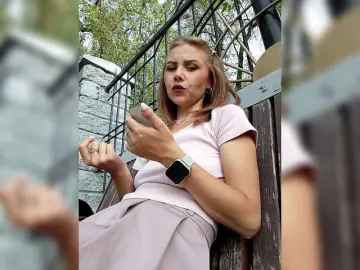 Dildofucking milf cams