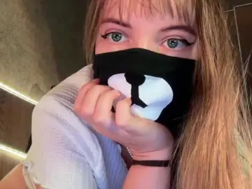 Bongacams Free Porn Cam of -Summer-