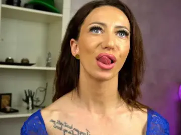 Bongacams Sex Cam of RubyFever