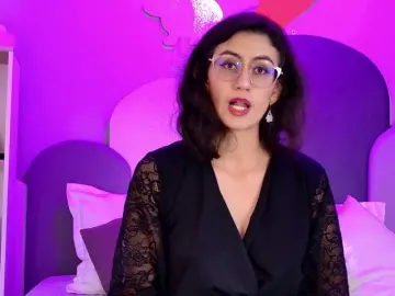 Bongacams Adult Video Chat of SophieGomez2