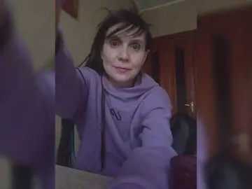 Bongacams Live Porn of Hellenalonenochka