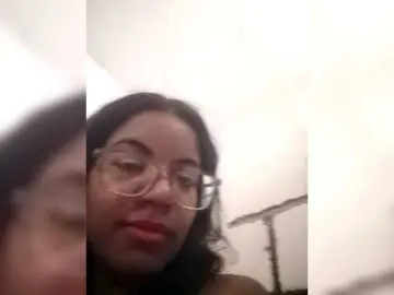 Dirty talk milf cams