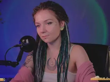 Bongacams Watch Live Sex Cams of bySOVA