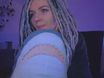 Bongacams Watch Live Sex Cams of bySOVA