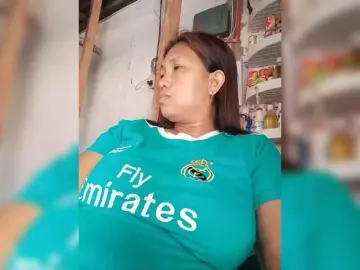 Bongacams Nude Webcam of pinaymaniac69