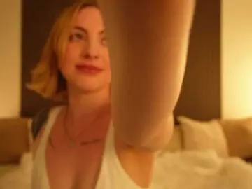 Bongacams Nude Webcam of TouchMyAss