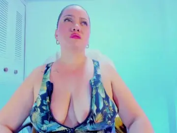 Bongacams Best live sex cam show of camilafox