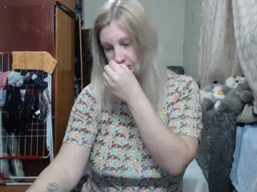 Bongacams Live Sex of BustyBlondy