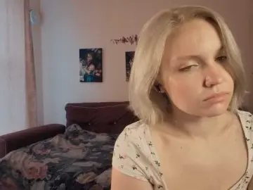 Bongacams Live Sex Cam of Tikoffka