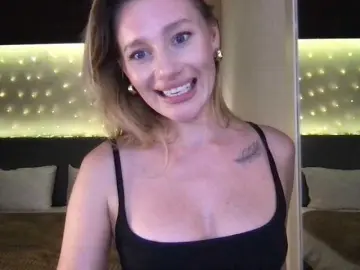 Bongacams Live Sex Cam of StellaMuse