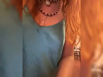 Bongacams Adult Webcam of KinaMoonLove