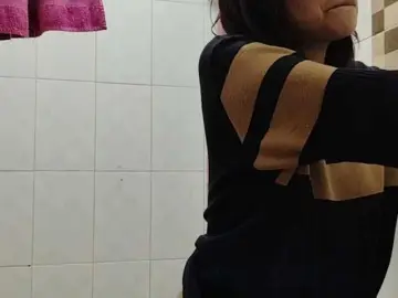 Bongacams Live Sex Cam of Mindy-Miaw