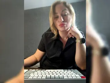 Bongacams Watch Live Sex Cams of goddesssssss