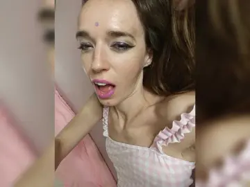 Deepthroat milf cams