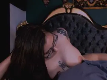 Bongacams Sex Cam of LilithDark
