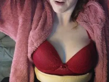 Bongacams Adult Video Chat of CreamyWoman