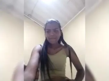 Bongacams Live Sex Cam of Royblackhot