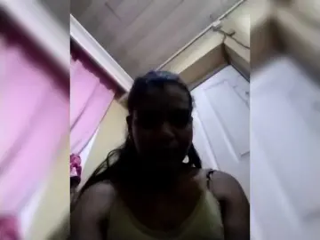 Bongacams Watch Live Sex Cams of Royblackhot