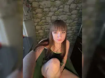 Bongacams Nude Webcam of Bonny-Dee