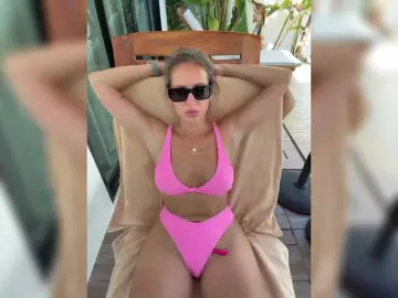 Bongacams Private Sex Chat of meow-777