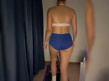 Stripping milf cams