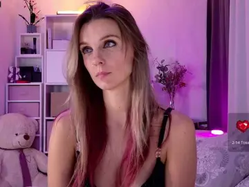 Bongacams Free Porn Cam of Karamelsw