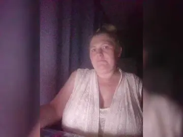 Shaved mature milf cams