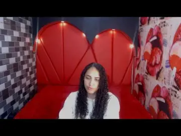 Bongacams Watch Live Sex Cams of karline777